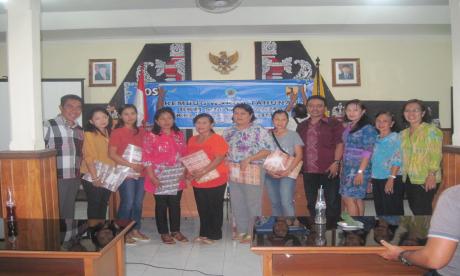 PARA JUARA LOMBA ADMINISTRASI PKK DAN POSYANDU