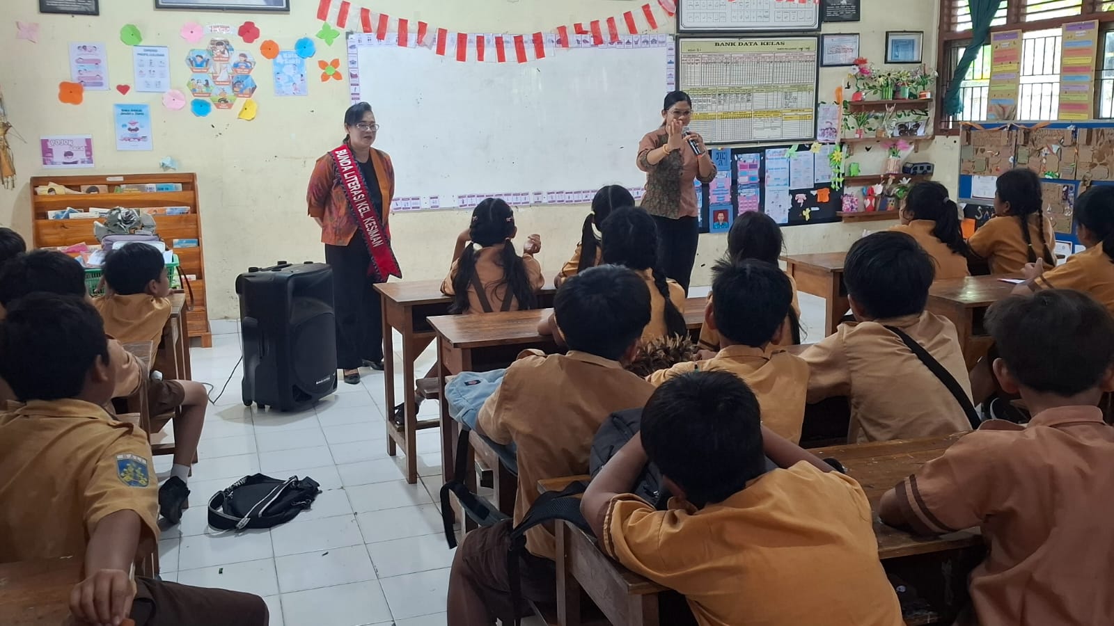 Kegiatan Literasi Membaca Dongeng Untuk Anak Sekolah Dasar